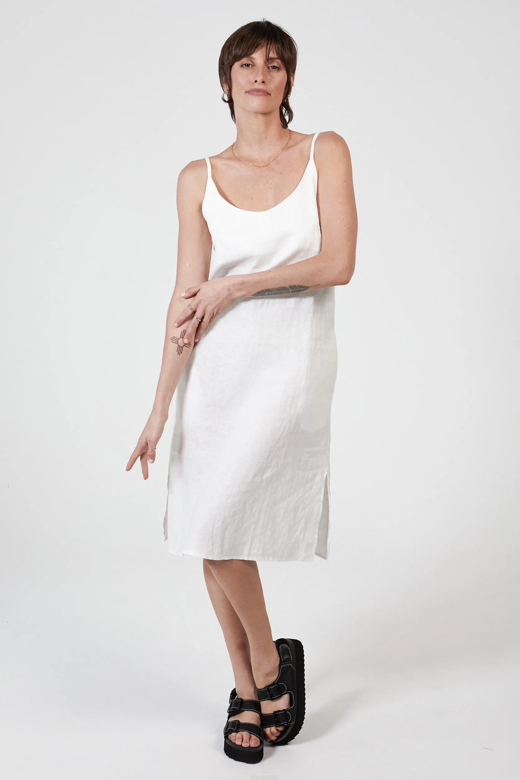 RYLEY LINEN DRESS - WHITE